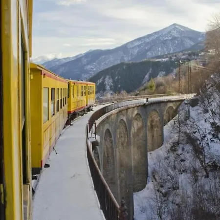 T2 Dans Plain-pied Avec Parking Prive Apartment *