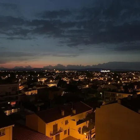 T2 Dans Plain-pied Avec Parking Prive *