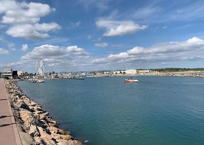 T2 Dans Plain-pied Avec Parking Prive *